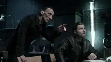 Задник к фильму "Prisoner X" #485899