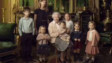 Задник к фильму "Our Queen at Ninety" #399799