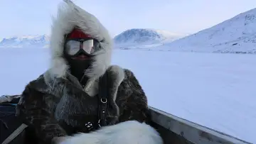 Задник к фильму "Angry Inuk" #742319