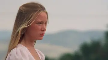 Задник к фильму "3 женщины" #407992