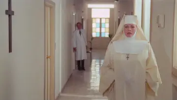 Задник к фильму "Suor Omicidi" #1131744