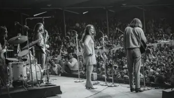 Задник к фильму "Monterey Pop" #1131854