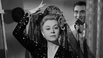 Задник к фильму "Огни варьете" #1619485