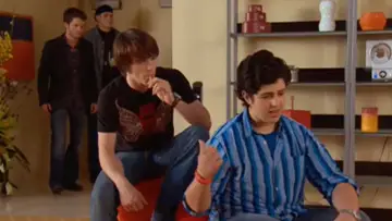 Задник к фильму "Drake & Josh Go Hollywood" #1055191