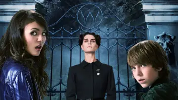 Задник к фильму "The Boy Who Cried Werewolf" #422236