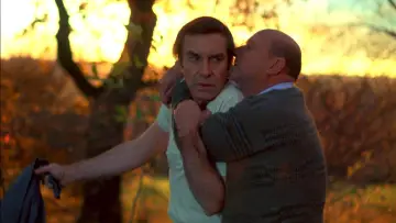 Задник к фильму "Одни во тьме" #457680