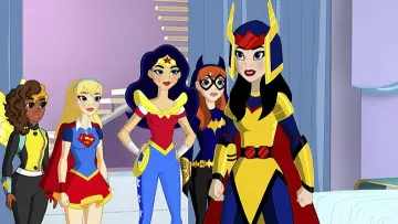 Задник к фильму "DC Девчонки-супергерои: Героиня года" #426845