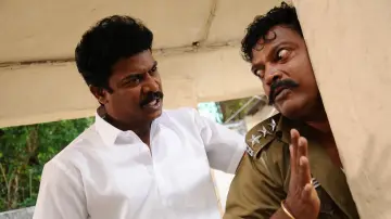 Задник к фильму "கூட்டத்தில் ஒருத்தன்" #1149462