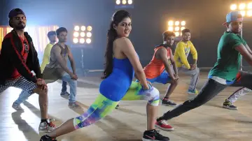 Задник к фильму "கூட்டத்தில் ஒருத்தன்" #1149463