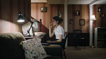 Задник к фильму "Yes, God, Yes" #971002