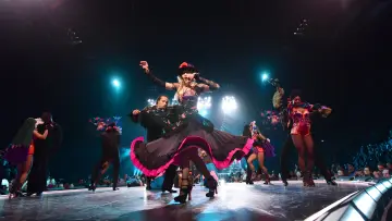 Задник к фильму "Мадонна: Rebel Heart Tour" #450311