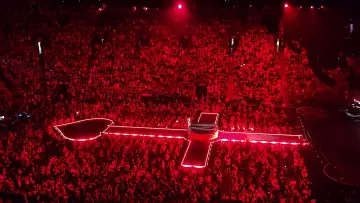 Задник к фильму "Мадонна: Rebel Heart Tour" #450312