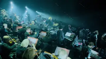 Задник к фильму "Hans Zimmer: Live in Prague" #392942