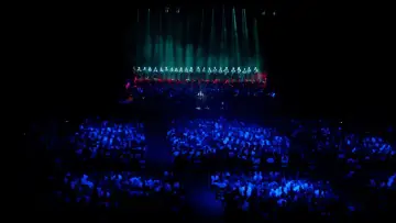 Задник к фильму "Hans Zimmer: Live in Prague" #392943