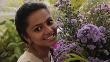 Задник к фильму "குரங்கு பொம்மை" #1163084