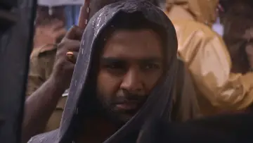 Задник к фильму "யார் இவன்" #1158548