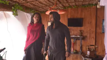 Задник к фильму "யார் இவன்" #1158555