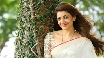 Задник к фильму "నేనే రాజు నేనే మంత్రి" #1157015