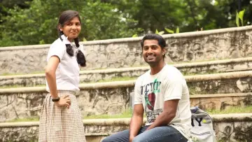 Задник к фильму "காதல் கசக்குதையா" #1148921