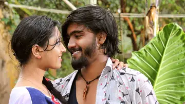 Задник к фильму "தெரு நாய்கள்" #1163319