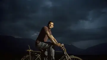 Задник к фильму "இரும்புத்திரை" #1777961