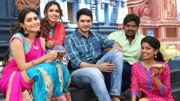 Задник к фильму "ஆளுக்கு பாதி 50/50" #1163725