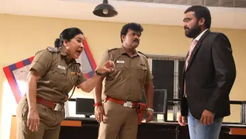 Задник к фильму "உத்தரவு மகாராஜா" #1163066
