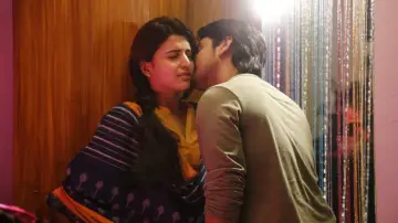 Задник к фильму "రంగులరాట్నం" #968471