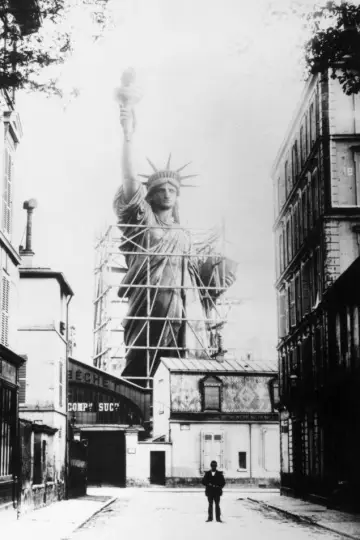 Постер к фильму "The Statue of Liberty" #1816829