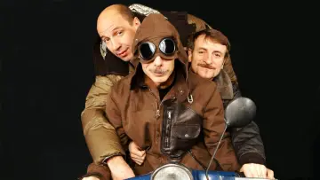 Задник к фильму "Anplagghed al Cinema" #247464