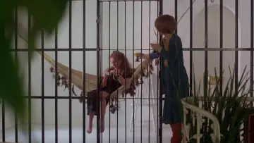 Задник к фильму "The Mafu Cage" #1745824