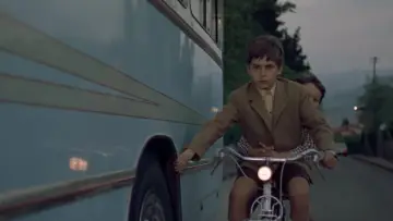 Задник к фильму "Incompreso (Vita col figlio)" #1621474