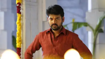 Задник к фильму "கன்னி ராசி" #1162685
