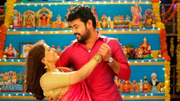 Задник к фильму "கன்னி ராசி" #1162690