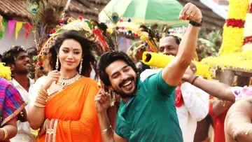 Задник к фильму "ஜகஜால கில்லாடி" #1158143