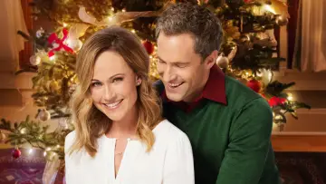 Задник к фильму "Reunited at Christmas" #426594