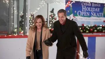 Задник к фильму "Reunited at Christmas" #426596