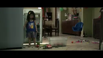 Задник к фильму "Pihu" #871998