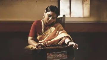 Задник к фильму "NTR కథానాయకుడు" #1573857