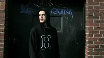 Задник к фильму "Lil Peep: всё для всех" #933881