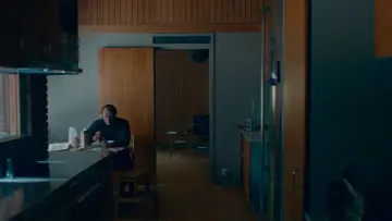 Задник к фильму "Ещё по одной" #792701
