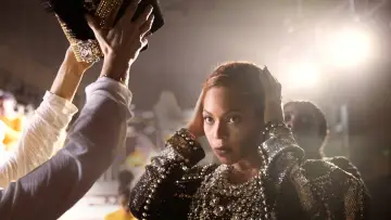 Задник к фильму "HOMECOMING. Фильм Beyoncé" #440730