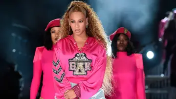 Задник к фильму "HOMECOMING. Фильм Beyoncé" #440733