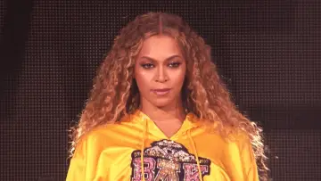 Задник к фильму "HOMECOMING. Фильм Beyoncé" #440737