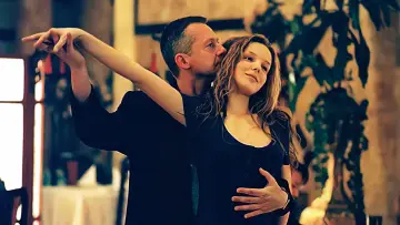 Задник к фильму "Охранник для дочери" #684013