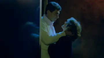 Задник к фильму "Golden Eighties" #1860162