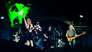 Задник к фильму "AC/DC:  Live at River Plate" #417668