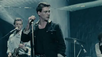 Задник к фильму "Беспорядок" #1571582
