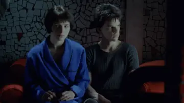 Задник к фильму "Дурная кровь" #865867