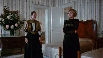 Задник к фильму "Эротическая симфония" #1157179